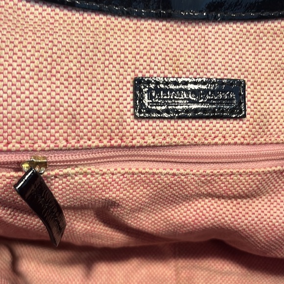 Black Patent Dooney & Bourke Purse - Picture 10 of 16